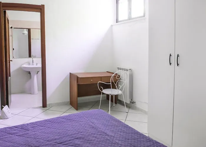 N202 - Numana, Ampio Bilocale Con Portico Apartment Numana