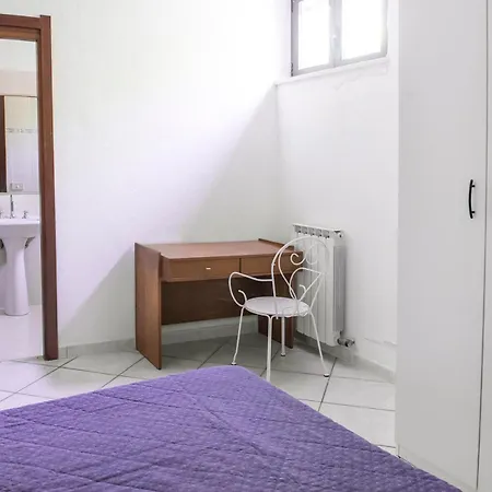 N202 - Numana, Ampio Bilocale Con Portico 公寓 努马纳